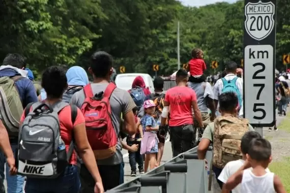 Migrant caravan to skip Mexico City, head straight to US border